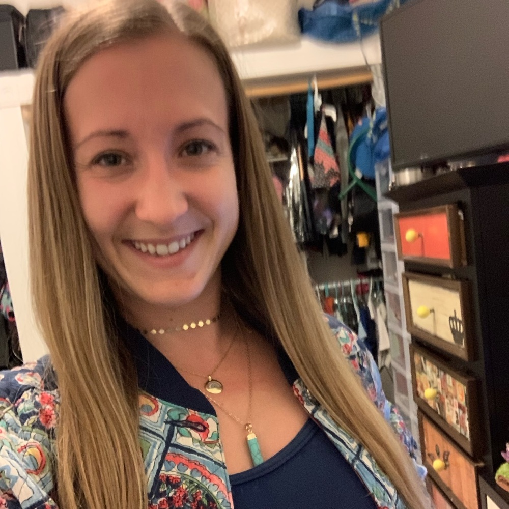 Meet your Posher, Jacqueline